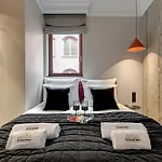 מלון דירות Granaria Riverside By Downtown 4*