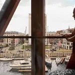 Ξενοδοχείο με διαμερίσματα Granaria Riverside By Downtown 4*
