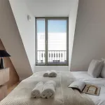 מלון דירות Granaria Riverside By Downtown 4*