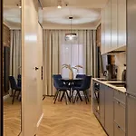 Granaria Riverside By Downtown מלון דירות