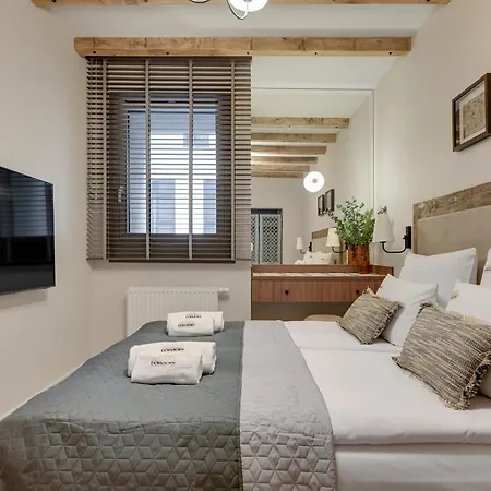 Granaria Riverside By Downtown Apartmanhotel