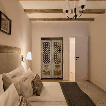 Aparthotel Granaria Riverside By Downtown Gdansk
