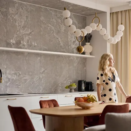 Granaria Riverside By Downtown Aparthotel