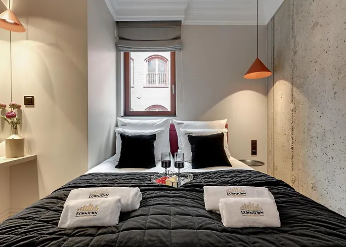 公寓式酒店 Granaria Riverside By Downtown 4*