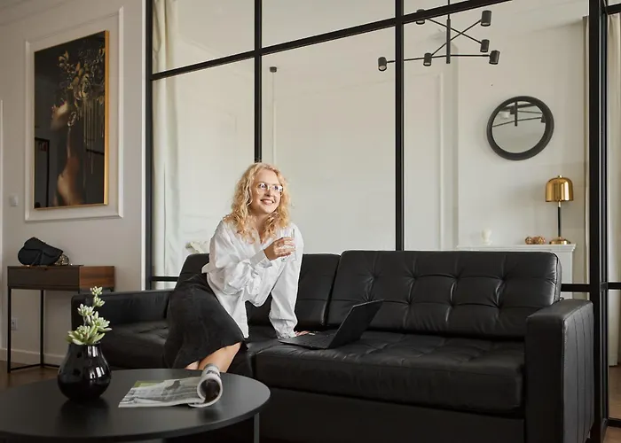 公寓式酒店 Granaria Riverside By Downtown 格但斯克