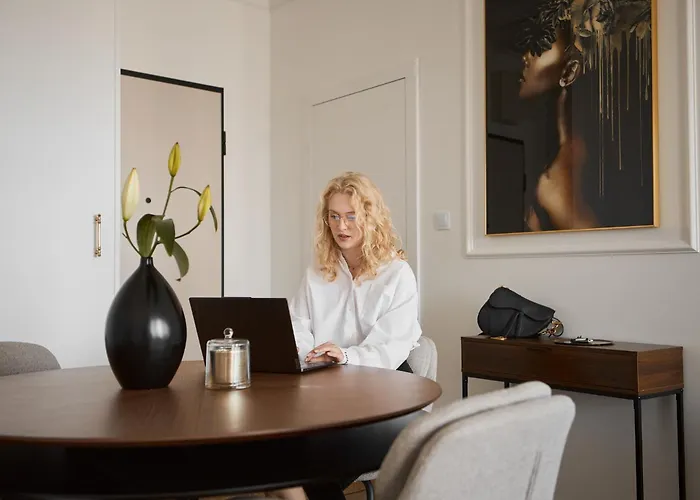 Granaria Riverside By Downtown 4*