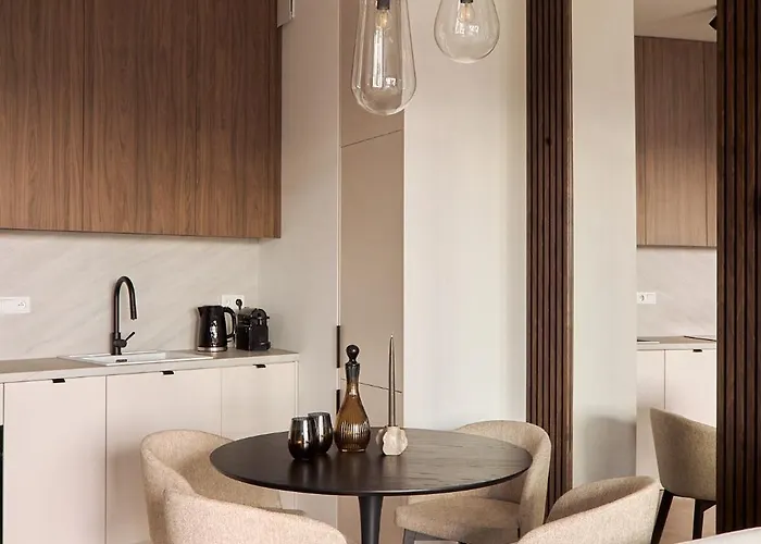 公寓式酒店 Granaria Riverside By Downtown 4*