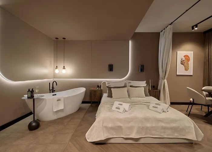 Granaria Riverside By Downtown 公寓式酒店 4*